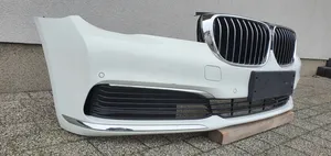 BMW 7 G11 G12 Передний бампер 