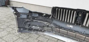 BMW 7 G11 G12 Zderzak przedni 