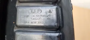 Audi Q2 - Etupuskurin alempi jäähdytinsäleikkö 81A807682R