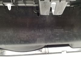 Mercedes-Benz E C207 W207 Rivestimento di protezione sottoporta del bagagliaio/baule a2076901641