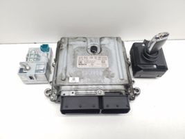 Mercedes-Benz GLK (X204) Komputer / Sterownik ECU i komplet kluczy A6421503200