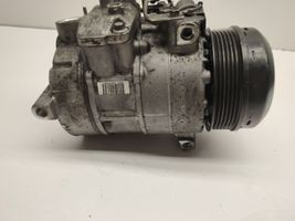 Mercedes-Benz SLK R172 Ilmastointilaitteen kompressorin pumppu (A/C) A0008302700