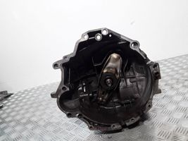 Audi A4 S4 B6 8E 8H Mehāniska 5 ātrumu pārnesumkārba 012301211AC