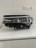 BMW 7 G11 G12 Lampa przednia 7483899