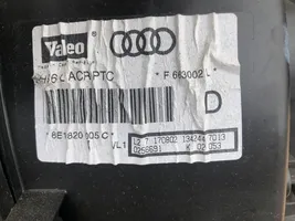 Audi A4 S4 B6 8E 8H Sisälämmityksen ilmastoinnin korin kokoonpano 8e1820005c