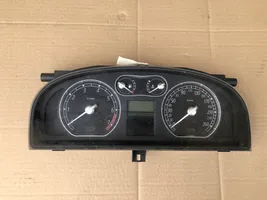 Renault Laguna II Tachimetro (quadro strumenti) 8200291332