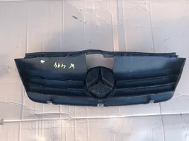 Mercedes-Benz Vaneo W414 Etupuskurin ylempi jäähdytinsäleikkö 