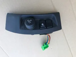 Volvo V50 Interruttore ESP (controllo elettronico della stabilità) 8691530