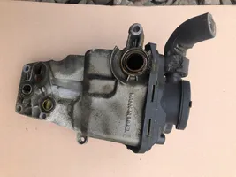 Volvo S40 Supporto di montaggio del filtro dell’olio 30788494