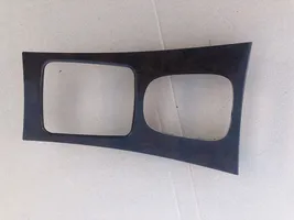 Mercedes-Benz C W203 Rivestimento in plastica cornice della leva del cambio A2036805439