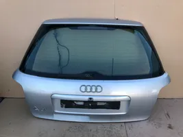 Audi A4 S4 B5 8D Tylna klapa bagażnika 