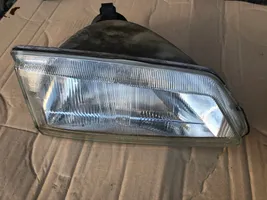 Peugeot 106 Lampa przednia 