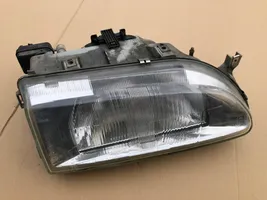 Renault 19 Lampa przednia 