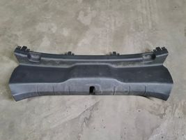 Volvo C30 Bagažinės slenksčio apdaila 08657734