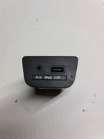 Hyundai i30 Connettore plug in AUX 96120A5000