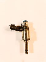 Hyundai Tucson TL Fuel injector 353102B110