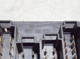 Volkswagen PASSAT B4 Fuse module 357937039