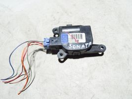 Hyundai Sonata Air flap motor/actuator AA19600000