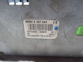 BMW 5 E39 GPS-pystyantenni 8387644