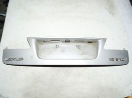 Lexus IS 220D-250-350 Verkleidung Heckklappe Kofferraumdeckel 768015303040