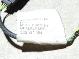 Volkswagen PASSAT B6 Câble adaptateur AUX 3C0971154