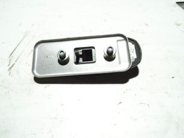 Jaguar XF GPS-pystyantenni 7W9319C089