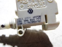 Volkswagen PASSAT B7 Serratura del tappo del serbatoio del carburante 3AA810773