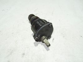 Volkswagen PASSAT B5 Alipainepumppu 028207A