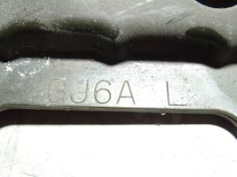 Mazda 6 Istuimen selkänojan lukituksen vastakappale GJ6AL