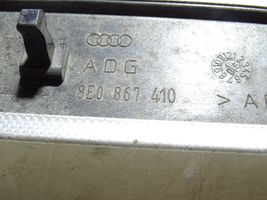 Audi A4 S4 B7 8E 8H Moulure/baguette de porte avant 8E0867410