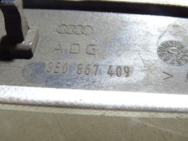 Audi A4 S4 B7 8E 8H Etuoven verhoilu (käytetyt) 8E0867409
