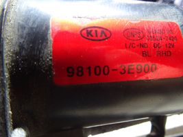 KIA Sorento Mechanizm i silniczek wycieraczek szyby przedniej / czołowej 981003E900