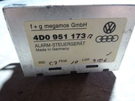 Audi A8 S8 D2 4D Boîtier module alarme 4D0951173