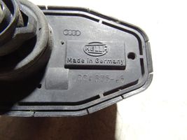 Audi A8 S8 D2 4D Moteur de réglage du niveau des phares 00437545