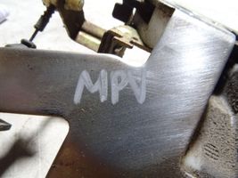 Mazda MPV Porte coulissante latérale 