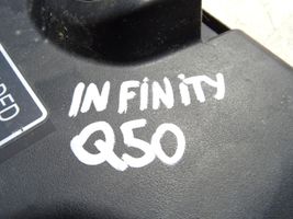 Infiniti Q50 Fuel tank cap 