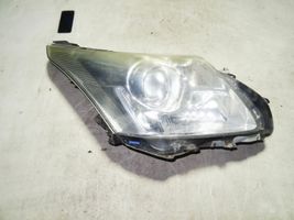 Toyota Avensis T270 Phare frontale 8112605310