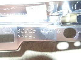 Infiniti Q50 Altro elemento di rivestimento della portiera anteriore 809254GA1A