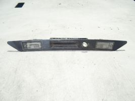 Audi A4 S4 B7 8E 8H Отделка номерного знака 8E0827574C