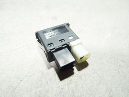 BMW 5 GT F07 Connecteur/prise USB 9237654