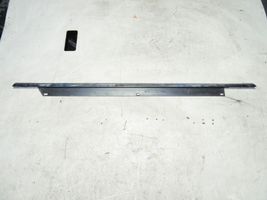 Audi Q7 4L Rivestimento modanatura del vetro della portiera posteriore 4L0853763A