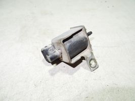 Volkswagen Multivan T4 Turboahtimen magneettiventtiili 028906283