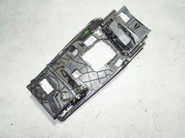 Audi A6 S6 C6 4F Отделка рычага переключения передач (пластиковая) 4F2857951B