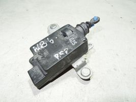 Volkswagen PASSAT B6 Loading door lock 