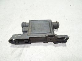 Audi A6 S6 C4 4A Oven keskuslukituksen ohjausyksikön moduuli 4A0959981A