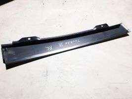 Volkswagen Touran II Other front door trim element 1T0837890