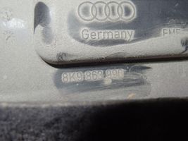 Audi A4 S4 B8 8K Tavaratilan/takakontin alempi sivuverhoilu 8K9863990