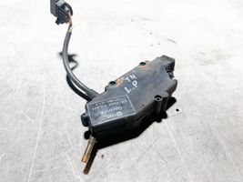 Volkswagen Multivan T4 Motor de bloqueo de puertas 701959781A