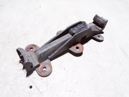 Audi 80 90 B3 Support de montage de pare-chocs avant 4A0807253