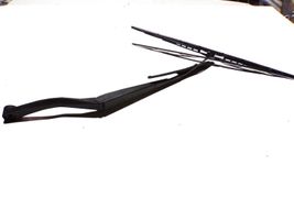 Subaru Legacy Windshield/front glass wiper blade 35550RD